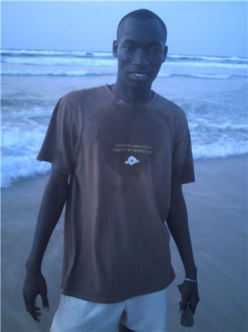  Dame le buteur